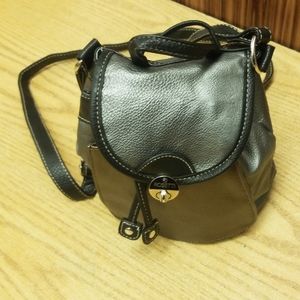 8x7 gentle used purse